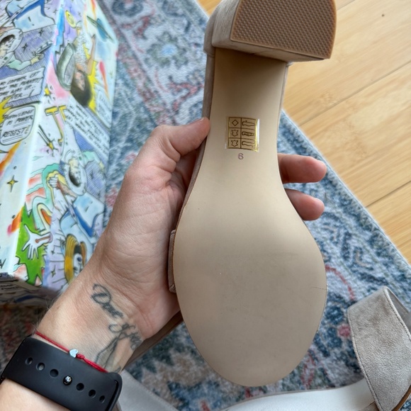 ✨ Jeffrey Campbell Lindsay Heels – Taupe Suede (Size 9)✨ - Picture 5 of 5